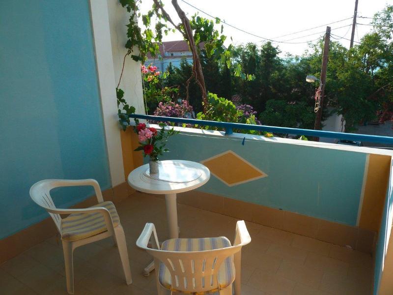 Paris Beach Hotel Ирайон Екстериор снимка